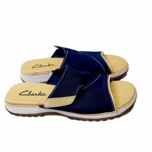 Clarks slip on Navy Canvas Sandals Adjustable Sz 7